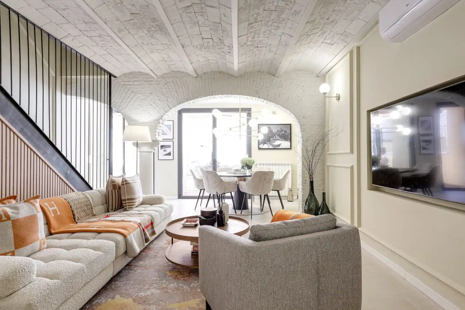 Gran Via Deluxe Apartment Interior Design