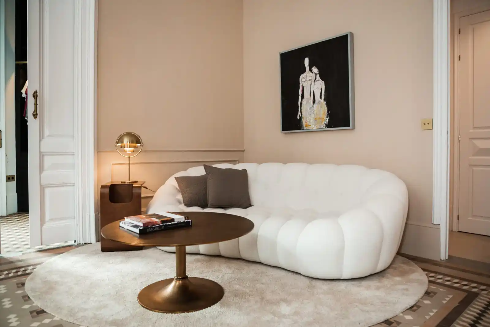 Full-service interior design for international clients